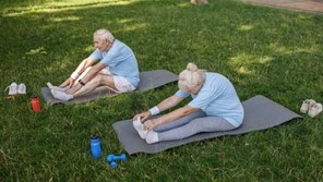 sportive-mature-family-couple16-9